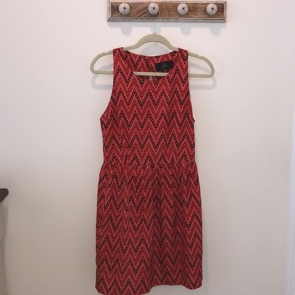 Francesca's: open back chevron pink dress
